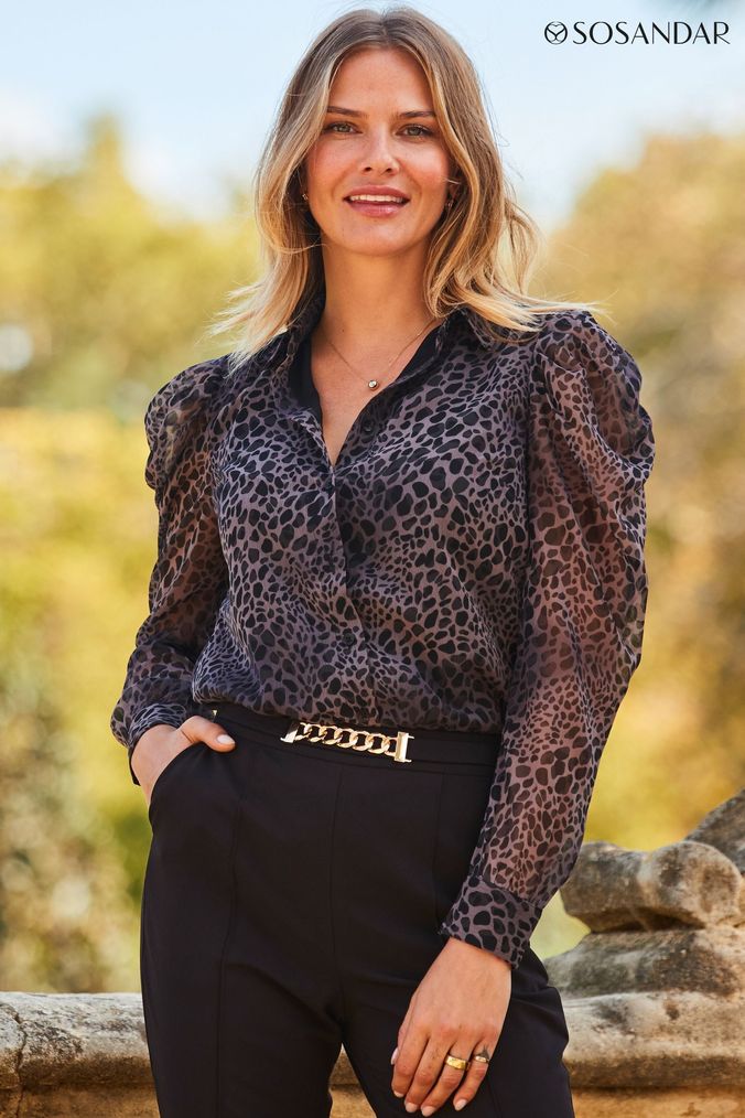 Curve leopard print clearance top