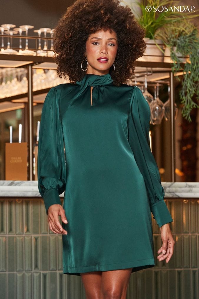 Green shift dress discount
