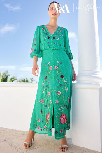 V&A | Duvet Covers & Sets Green Embroidered Scallop Neck Dobby Midi Dress d (Q77405) | £79