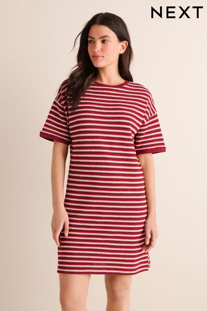 Red striped t shirt dress hotsell
