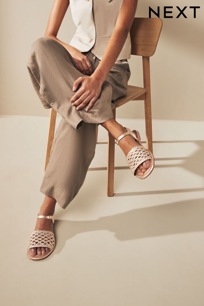 Gold sandals flat discount for wedding
