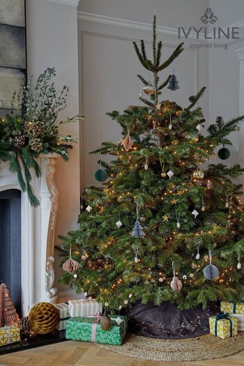 Ivyline Brown Christmas Velvet Mistletoe Tree Skirt (Q86095) | £42