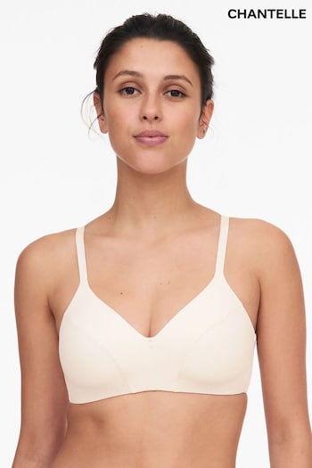 Chantelle Cloudia Soft Feel Non Wired T-Shirt med Bra (Q97330) | £48