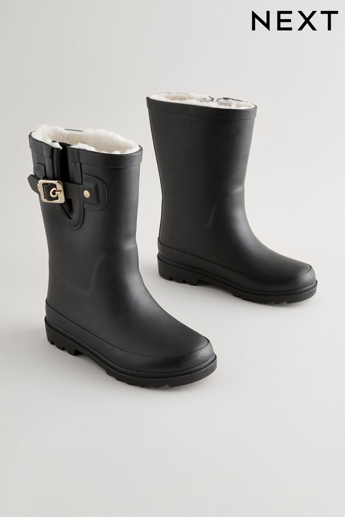 Girls black wellies online