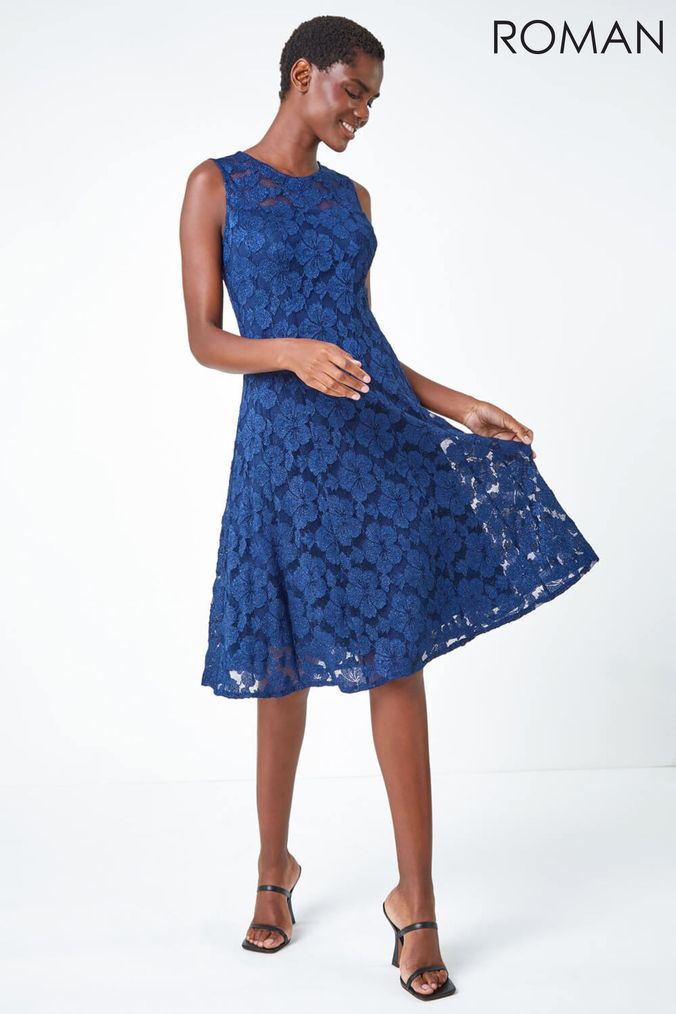 Roman lace dresses hot sale