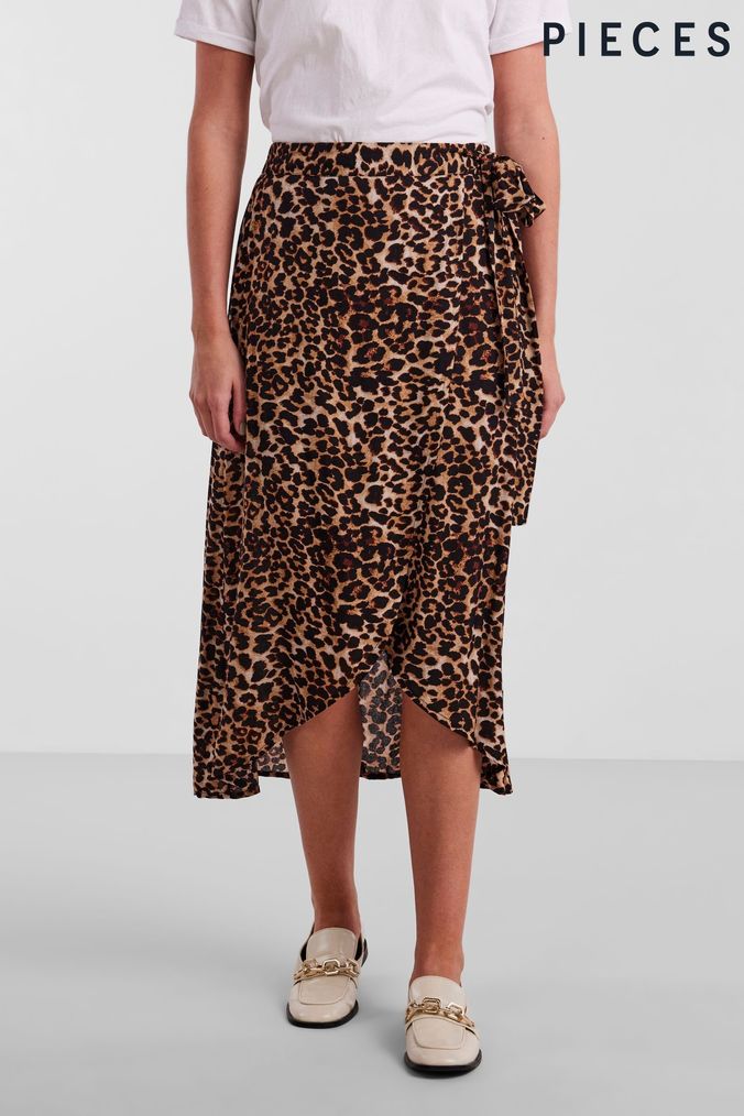 Leopard wrap shop skirt 30