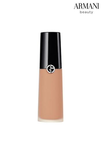 Armani Beauty Luminous Silk Lightweight Liquid Concealer (R67382) | £37