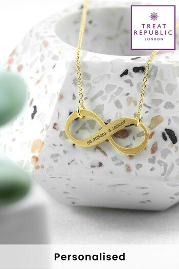 Personalised Infinity Necklace by Treat Republic (R92135) | £30