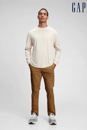 Gap Brown Essential Chinoss in Slim Fit with Washwell (R97159) | £40
