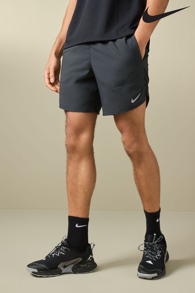 Buy nike running shorts online outlet