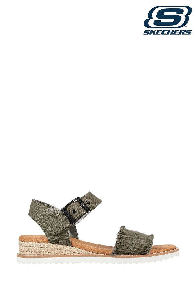 Skechers hotsell sandals edinburgh