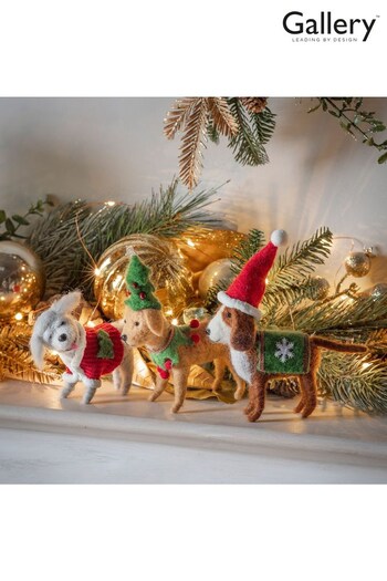 Gallery Home Brown Christmas Turner Terrier With Green Bib (T44050) | £10