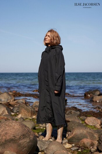 Ilse Jacobsen Rainproof Black Winter Coat with Soft Meida Padding Inside (TE7159) | £433