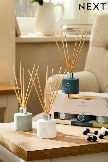 White Country Luxe Spa Retreat Diffuser Set Lavender and Geranium Fragranced Reed Diffuser & Refill Set (TWQ977) | £18