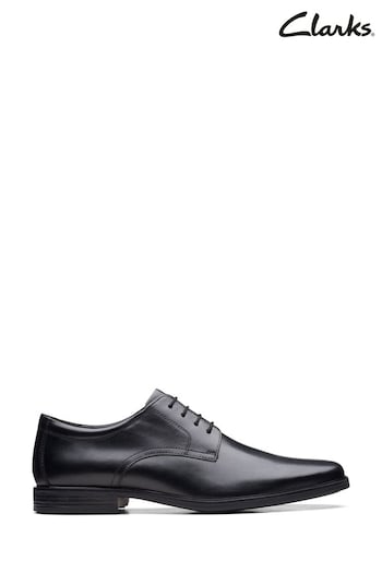Clarks Black Leather Howard Walk Wide Fit Shoes (U23417) | £70