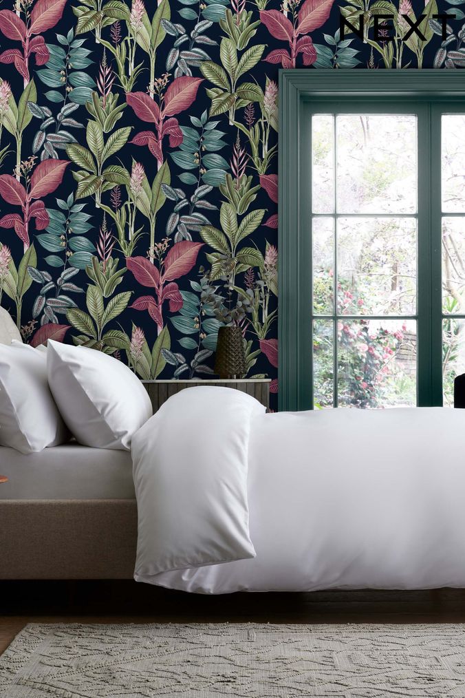 Where can you deals find wallpaper