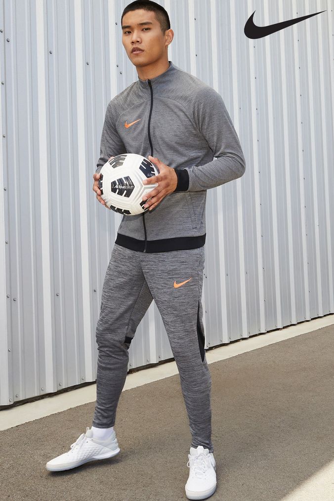Plain grey nike best sale tracksuit