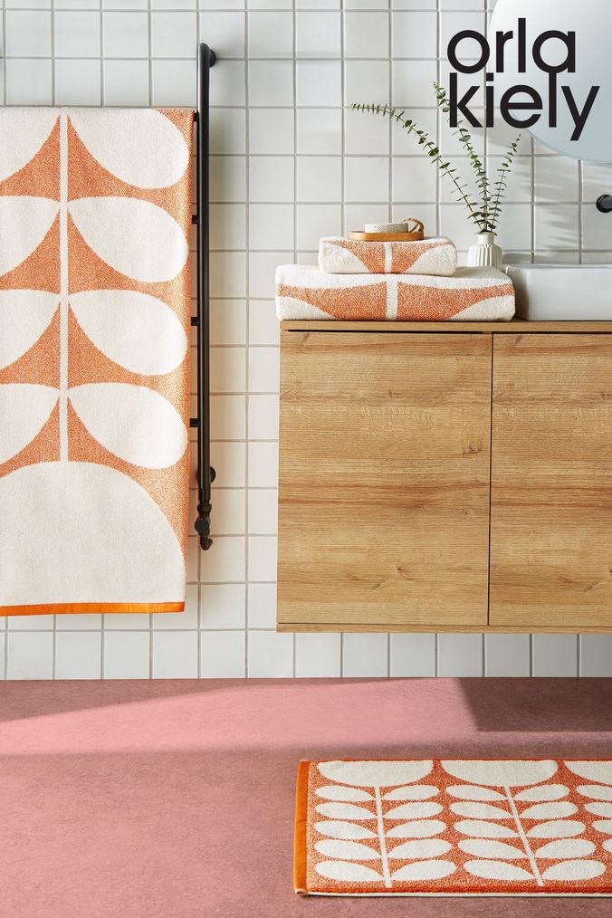 Orange online bathroom rug