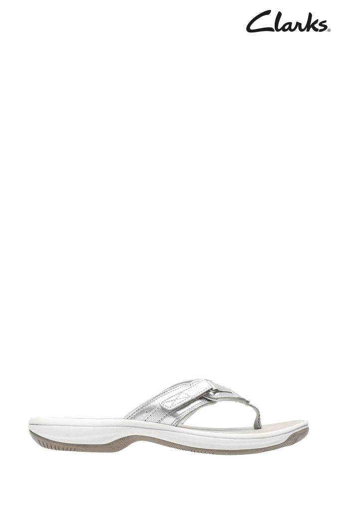 Clarks silver flat best sale sandals
