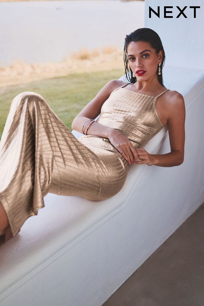 Plain gold dress store
