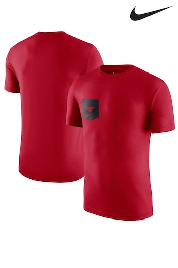 Nike Red Chicago Bulls Vs Pocket T-Shirt (U76240) | £30