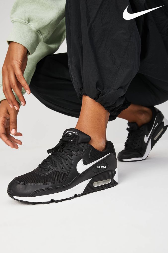 Black nike trainers white sole sale