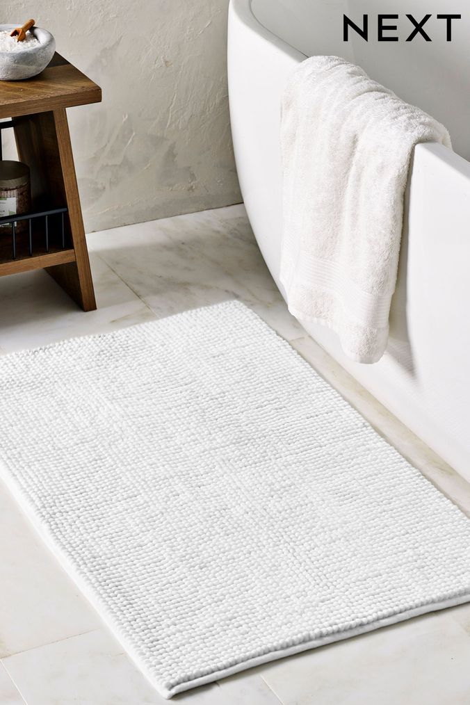 White top shower mat