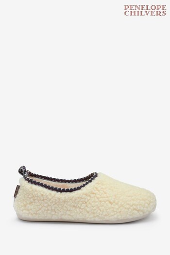 Penelope Chilvers Cream Peaseblossom Fleece Slippers (U94094) | £79