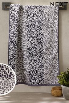 Grey Speckled Stripe Towel (116982) | 13 € - 27 €