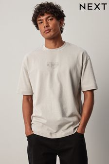 Grau - Einzeln - Schweres T-Shirt in Relaxed Fit mit Grafik (118344) | 27 €