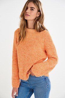 Pull ras de cou côtelé