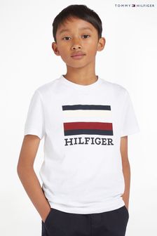 Biała chłopięca koszulka Tommy Hilfiger z logo (129869) | 126 zł - 158 zł