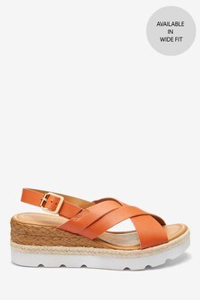 Chaussures compensées à brides croisées style sport