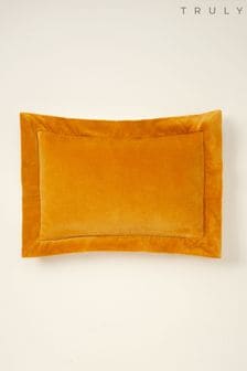Truly Gold Velvet Flange Lombard Cushion (166414) | 61 €