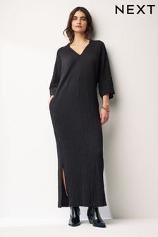 Black V-Neck Textured Midi Dress (198054) | 82 €