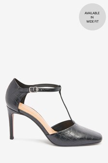 Salomés à talon et bout carré