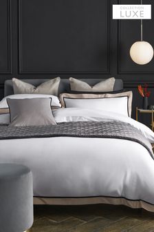 White/Natural Oxford Edge Collection Luxe 300 Thread Count 100% Cotton Sateen Border Duvet Cover And Pillowcase Set (226276) | 54 € - 97 €