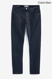 Niebieskie jeansy Calvin Klein o dopasowanym kroju (231760) | 377 zł
