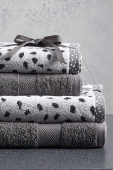 Spot Pattern Essential Towel Bale (247182) | OMR12