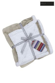 Riva Home Natural Luxury Supersoft Deep Pile Sherpa Fleece Throw (266856) | €44