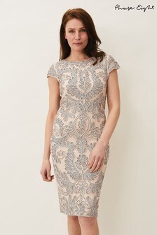 שמלה עם עיטור סרט בדוגמת תחרה של Phase Eight דגם Genevieve בצבע שמנת (273748) | ‏1,135 ₪