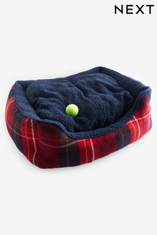 Red Check Matching Family Pet Bed (287915) | €37 - €60