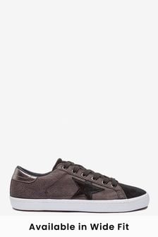 Черный - Кроссовки на шнуровке со звездочкой Forever Comfort® (288856) | €17