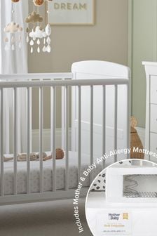 Cuddleco White Juliet Cot Bed with Mother & Baby Rose Gold Sprung Mattress (289633) | €377