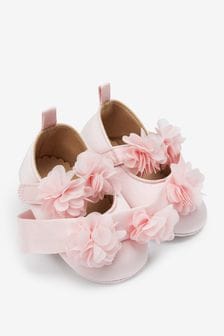 Satin, pink - Set aus Babyschuhen und Haarband mit Ansteckblumen (0–18 Monate) (296455) | 16 €