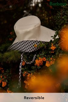 Barbour® White Womens White Kilburn Reversible Bucket Hat (298317) | 318 QAR
