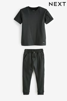 Темно-серый - Футболка в стиле милитари с короткими рукавами и спортивные брюки (3-16 лет) (308404) | €18 - €27