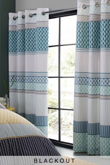 Rideaux occultants/thermiques à petit motif géométrique et rayures avec œillets