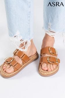 ASRA London Suzie Leather Buckle Flat Sandals (320369) | €57