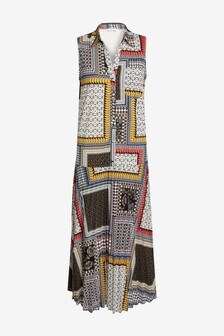 Robe chemise plissée sans manches